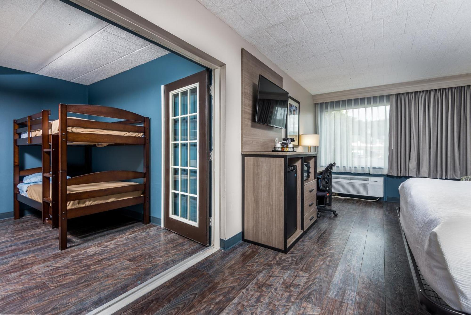 Baymont By Wyndham Bartonsville Poconos Екстер'єр фото